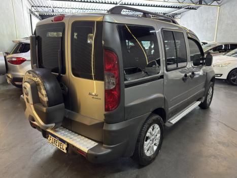 FIAT Doblo 1.8 4P FLEX ADVENTURE 6 LUGARES, Foto 3