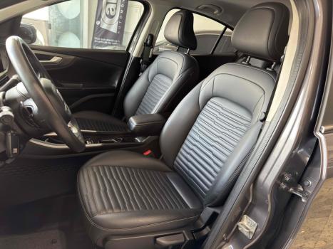 FIAT Fastback 1.0 12V 4P FLEX AUDACE 200 TURBO AUTOM�TICO CVT, Foto 8