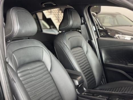 FIAT Fastback 1.3 16V 4P FLEX ABARTH TURBO 270 LIMITED EDITION AUTOM�TICO, Foto 8