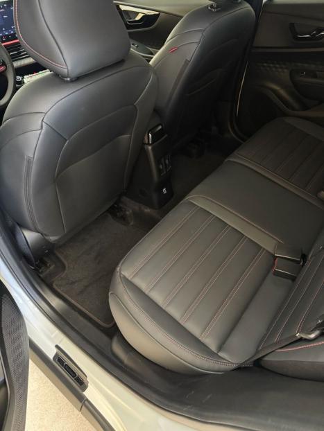 FIAT Fastback 1.3 16V 4P FLEX ABARTH TURBO 270 AUTOM�TICO, Foto 5