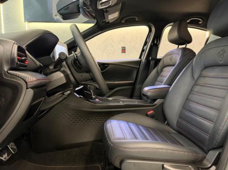 FIAT Fastback 1.3 16V 4P FLEX ABARTH TURBO 270 AUTOMÁTICO, Foto 10