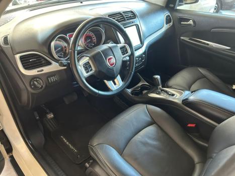 FIAT Freemont 2.4 16V 4P PRECISION AUTOM�TICO 7 LUGARES, Foto 4