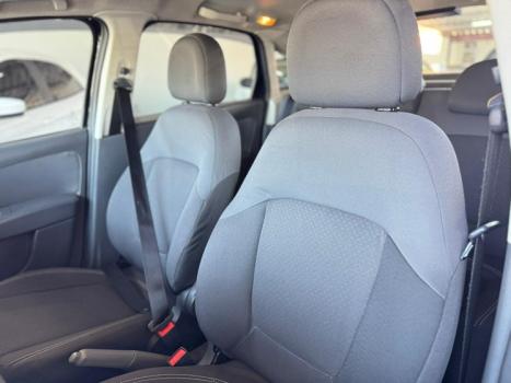 FIAT Grand Siena 1.4 4P EVO ATTRACTIVE FLEX, Foto 7 FIAT Grand Siena 1.4 4P EVO ATTRACTIVE FLEX, Foto 7