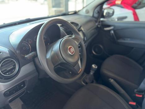 FIAT Grand Siena 1.4 4P EVO ATTRACTIVE FLEX, Foto 10 FIAT Grand Siena 1.4 4P EVO ATTRACTIVE FLEX, Foto 10