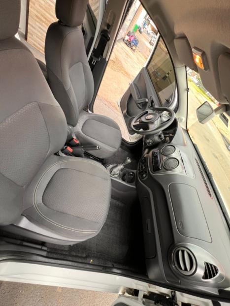 FIAT Grand Siena 1.4 4P EVO ATTRACTIVE FLEX, Foto 8