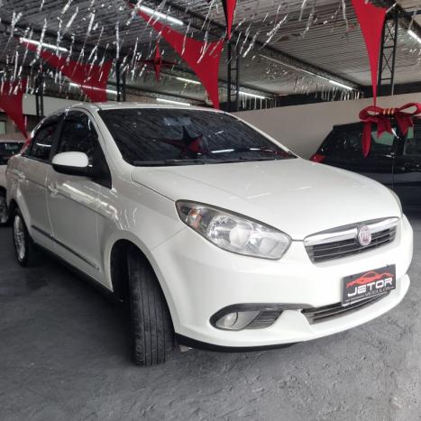 FIAT Grand Siena 1.6 16V 4P ESSENCE FLEX, Foto 3 FIAT Grand Siena 1.6 16V 4P ESSENCE FLEX, Foto 3