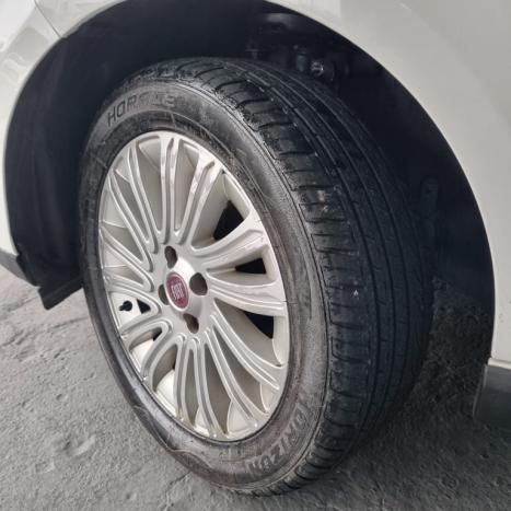 FIAT Grand Siena 1.6 16V 4P ESSENCE FLEX, Foto 8 FIAT Grand Siena 1.6 16V 4P ESSENCE FLEX, Foto 8
