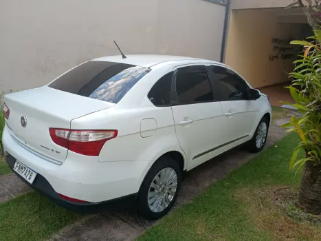 FIAT Grand Siena 1.6 16V 4P ESSENCE FLEX, Foto 2