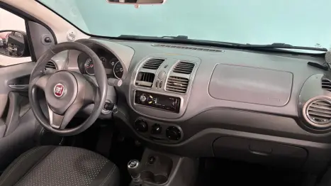 FIAT Grand Siena 1.6 16V 4P ESSENCE FLEX, Foto 9