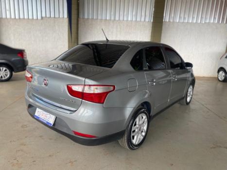 FIAT Grand Siena 1.6 16V 4P FLEX ESSENCE DUALOGIC AUTOMATIZADO, Foto 7