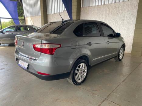 FIAT Grand Siena 1.6 16V 4P FLEX ESSENCE DUALOGIC AUTOMATIZADO, Foto 8