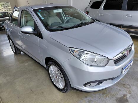 FIAT Grand Siena 1.6 16V 4P ESSENCE FLEX, Foto 2