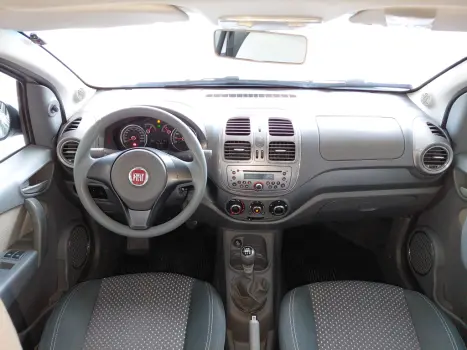 FIAT Grand Siena 1.6 16V 4P ESSENCE FLEX, Foto 14