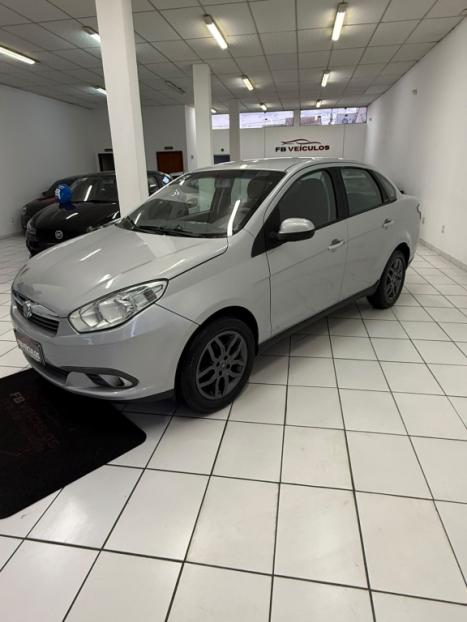 FIAT Grand Siena 1.6 16V 4P FLEX ESSENCE DUALOGIC AUTOMATIZADO, Foto 6