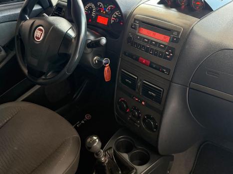 FIAT Idea 1.8 16V 4P ADVENTURE FLEX, Foto 13