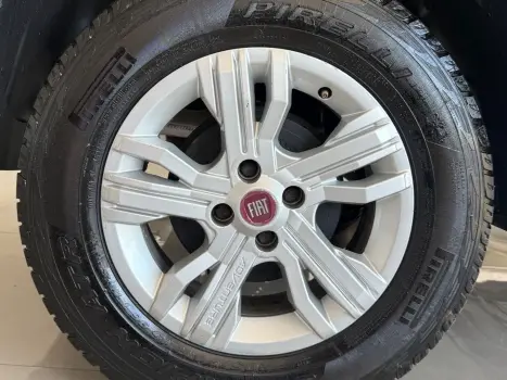 FIAT Idea 1.8 16V 4P ADVENTURE FLEX, Foto 14