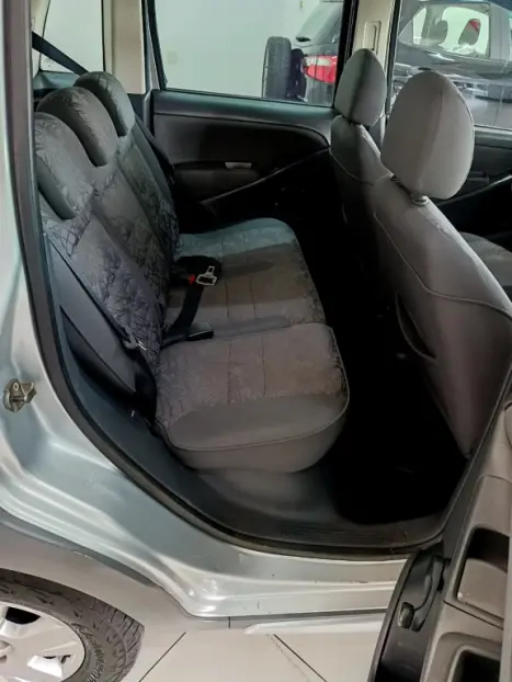 FIAT Idea 1.8 4P ADVENTURE FLEX, Foto 23