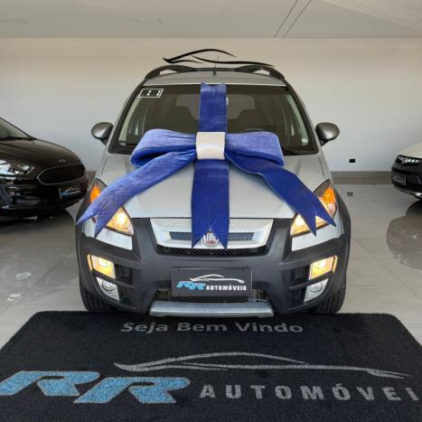 FIAT Idea 1.8 4P ADVENTURE FLEX, Foto 2