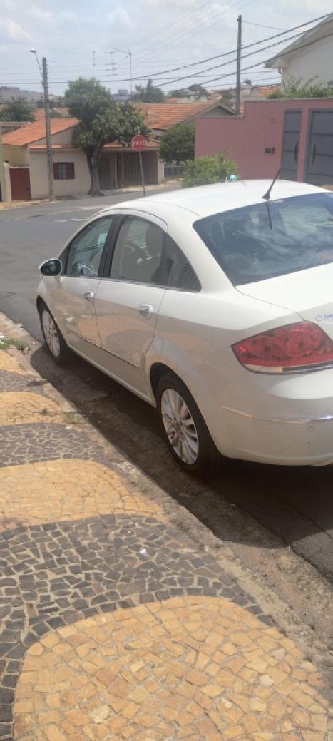 FIAT Linea 1.8 16V 4P FLEX ESSENCE DUALOGIC AUTOMATIZADO, Foto 5