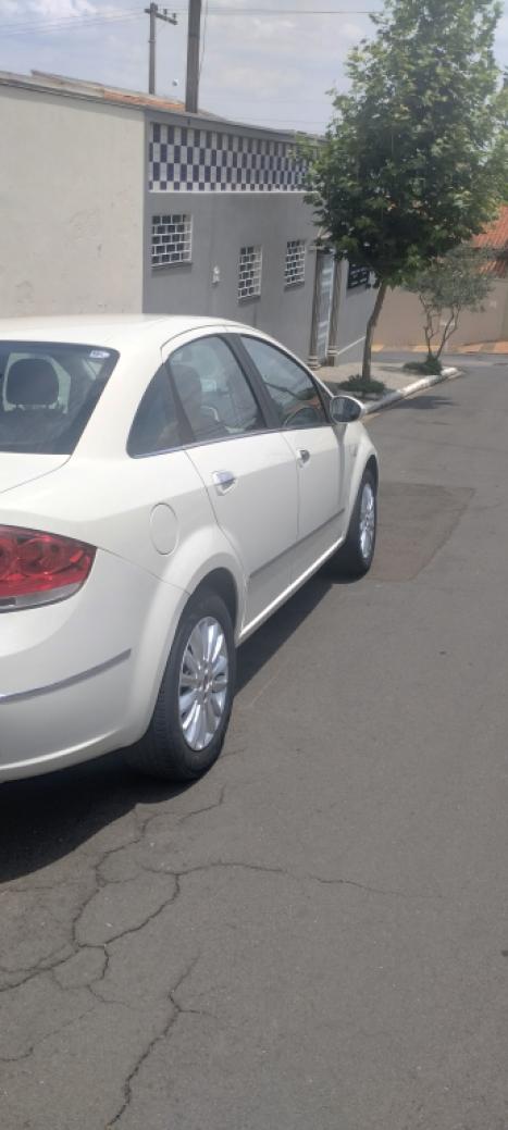 FIAT Linea 1.8 16V 4P FLEX ESSENCE DUALOGIC AUTOMATIZADO, Foto 6