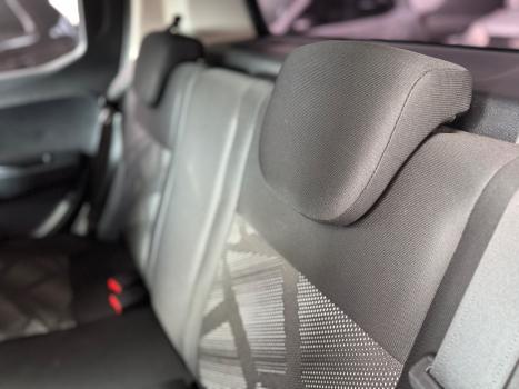 FIAT Mobi 1.0 4P FLEX DRIVE FIRE FLY, Foto 6 FIAT Mobi 1.0 4P FLEX DRIVE FIRE FLY, Foto 6