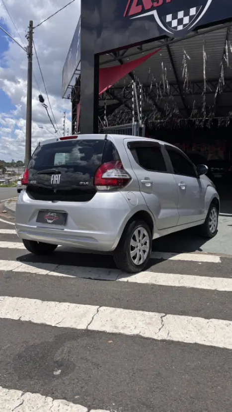 FIAT Mobi 1.0 4P FLEX DRIVE FIRE FLY, Foto 4