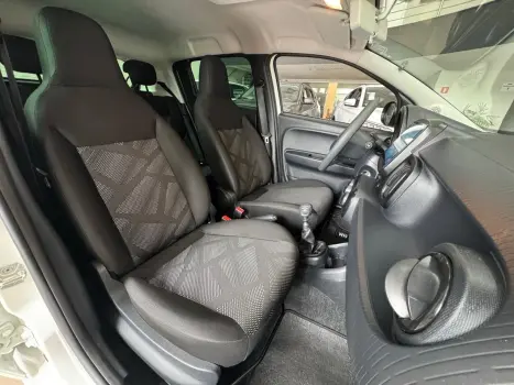 FIAT Mobi 1.0 4P FLEX EVO LIKE, Foto 12