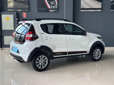 FIAT Mobi 1.0 4P FLEX EVO TREKKING, Foto 3