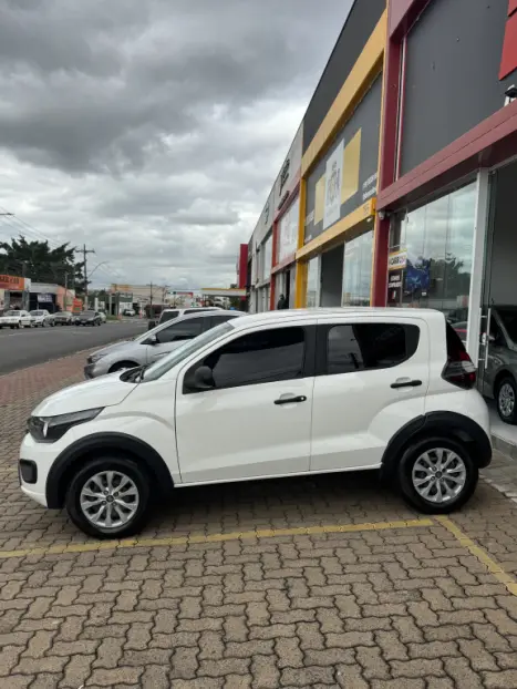 FIAT Mobi 1.0 4P FLEX EVO LIKE, Foto 6