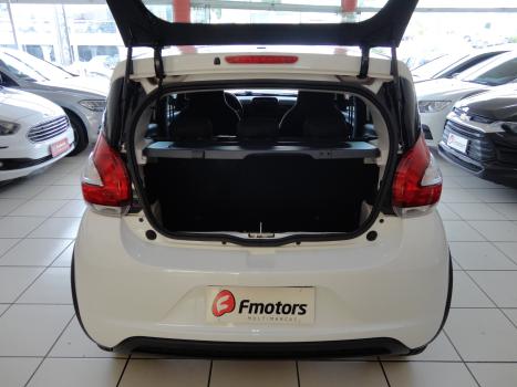 FIAT Mobi 1.0 4P FLEX EVO LIKE, Foto 6