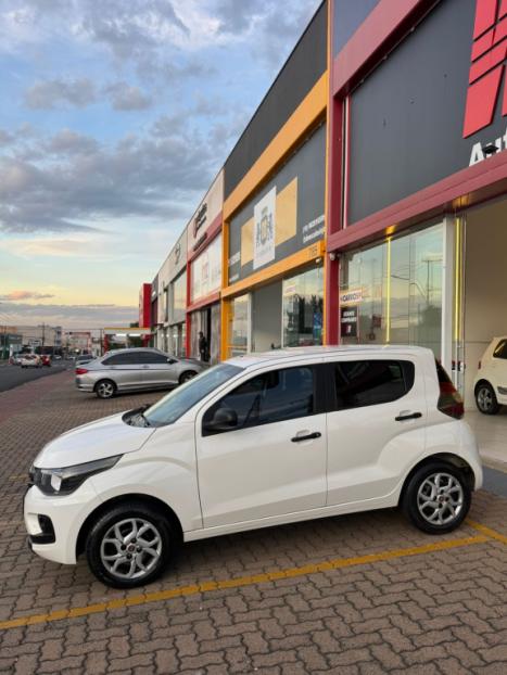 FIAT Mobi 1.0 4P FLEX EVO LIKE ON, Foto 8