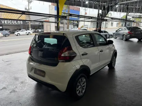 FIAT Mobi 1.0 4P FLEX DRIVE FIRE FLY, Foto 6
