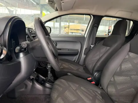FIAT Mobi 1.0 4P FLEX DRIVE FIRE FLY, Foto 10