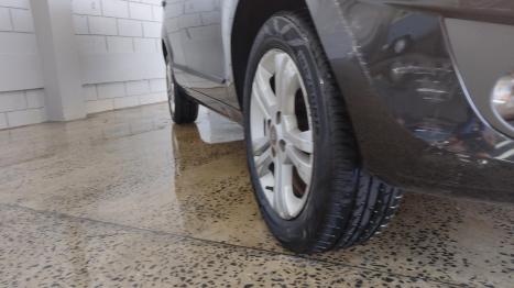 FIAT Palio 1.4 4P ELX 30 ANOS FLEX, Foto 17