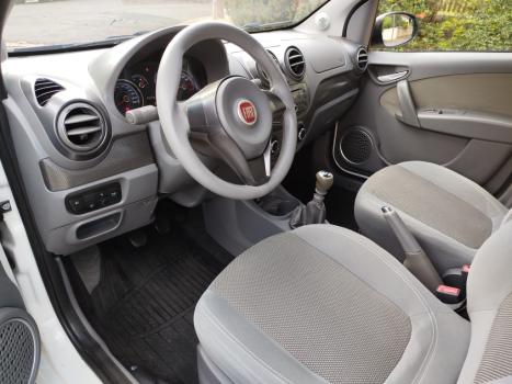 FIAT Palio 1.6 16V 4P FLEX ESSENCE, Foto 8