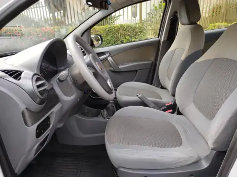 FIAT Palio 1.6 16V 4P FLEX ESSENCE, Foto 9