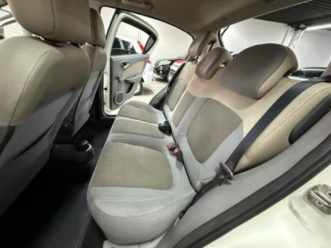 FIAT Palio 1.6 16V 4P FLEX ESSENCE, Foto 7