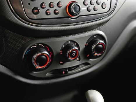 FIAT Palio 1.6 16V 4P FLEX ESSENCE DUALOGIC AUTOMATIZADO, Foto 10