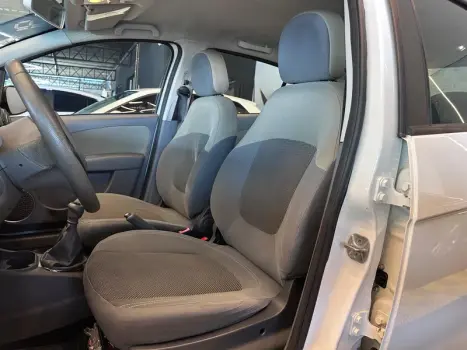 FIAT Palio 1.6 16V 4P FLEX ESSENCE, Foto 7