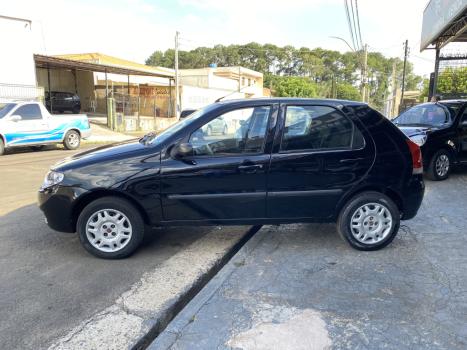 FIAT Palio 1.8 4P HLX, Foto 2