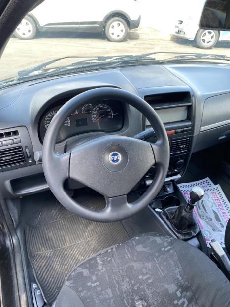 FIAT Palio 1.8 4P HLX, Foto 6