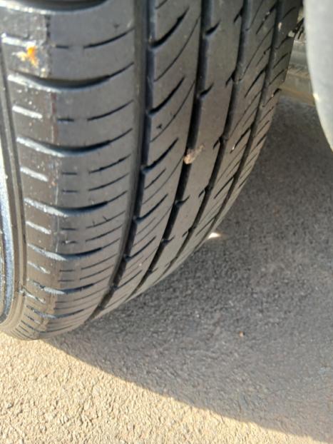 FIAT Palio 1.8 4P HLX, Foto 1