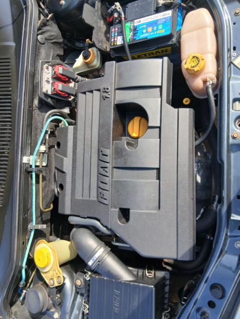 FIAT Palio 1.8 4P HLX, Foto 6