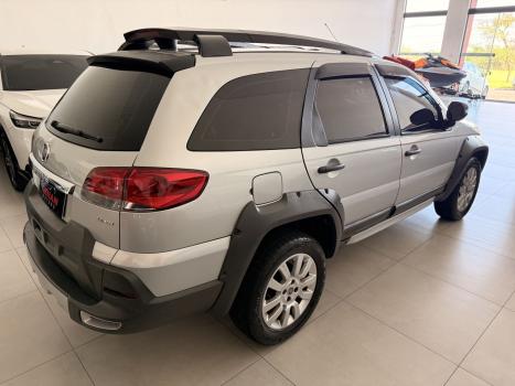 FIAT Palio Weekend 1.8 16V 4P FLEX ADVENTURE, Foto 2