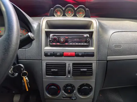 FIAT Palio Weekend 1.8 16V 4P FLEX ADVENTURE, Foto 15