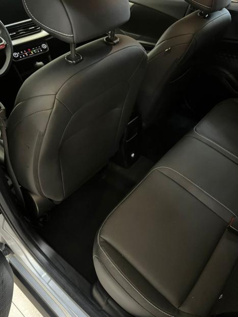 FIAT Pulse 1.0 12V 4P FLEX 200 IMPETUS TURBO AUTOM�TICO CVT, Foto 8