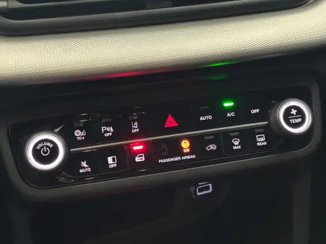 FIAT Pulse 1.0 12V 4P FLEX 200 IMPETUS TURBO AUTOM�TICO CVT, Foto 16