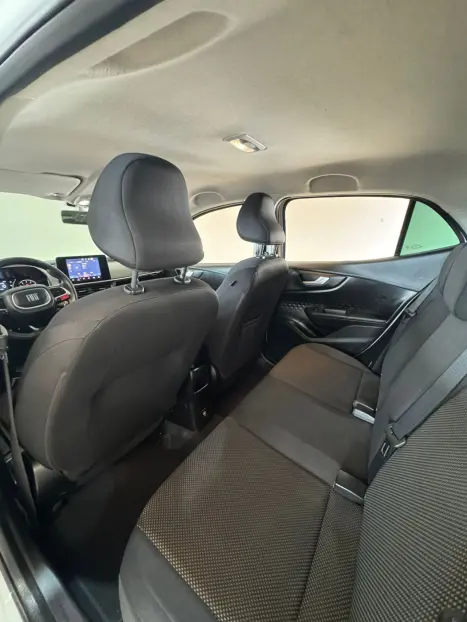 FIAT Pulse 1.0 12V 4P FLEX 200 DRIVE TURBO AUTOM�TICO CVT, Foto 10