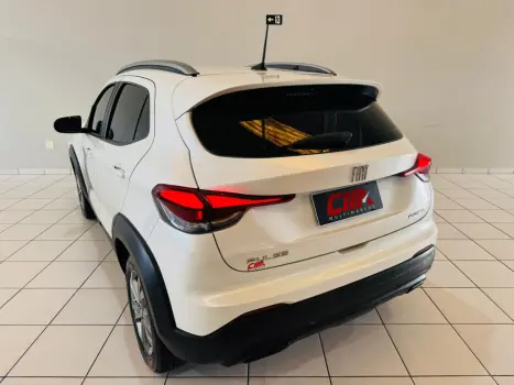 FIAT Pulse 1.0 12V 4P FLEX 200 DRIVE TURBO AUTOM�TICO CVT, Foto 6