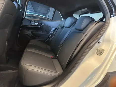 FIAT Pulse 1.0 12V 4P FLEX 200 DRIVE TURBO AUTOMÁTICO CVT, Foto 8